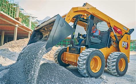 skid. steer|types of skid steers.